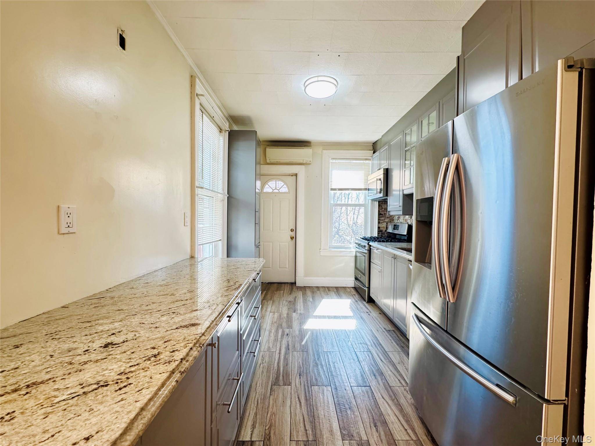 76-18 85th RD, Woodhaven, NY 11421