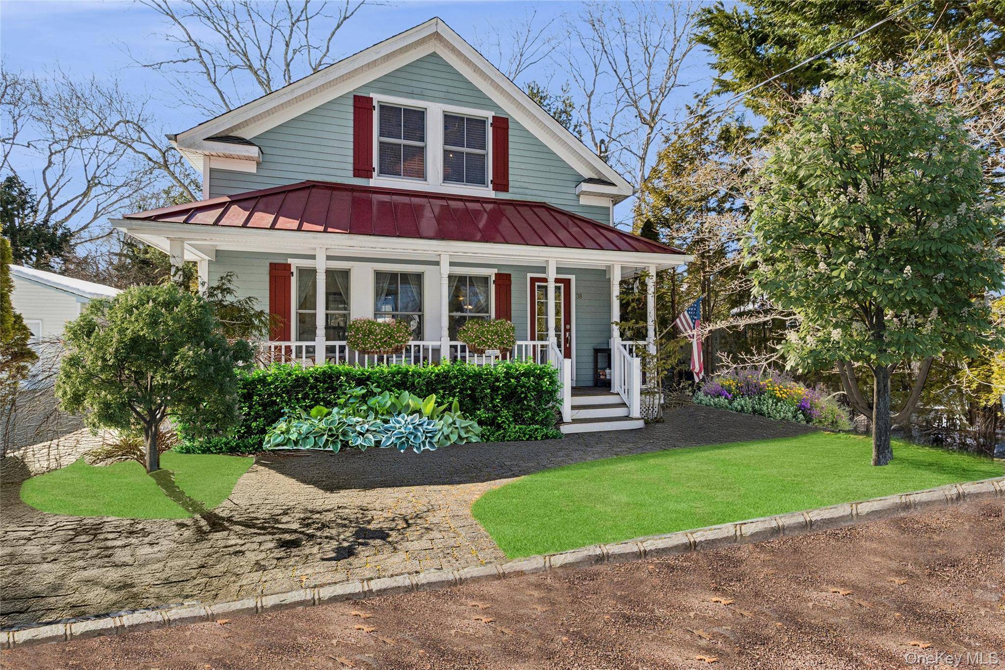 38 Baycrest AVE, East Quogue, NY 11942