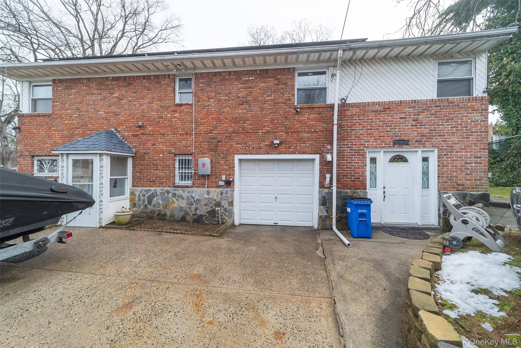 86-34 Francis Lewis BLVD, Holliswood, NY 11432