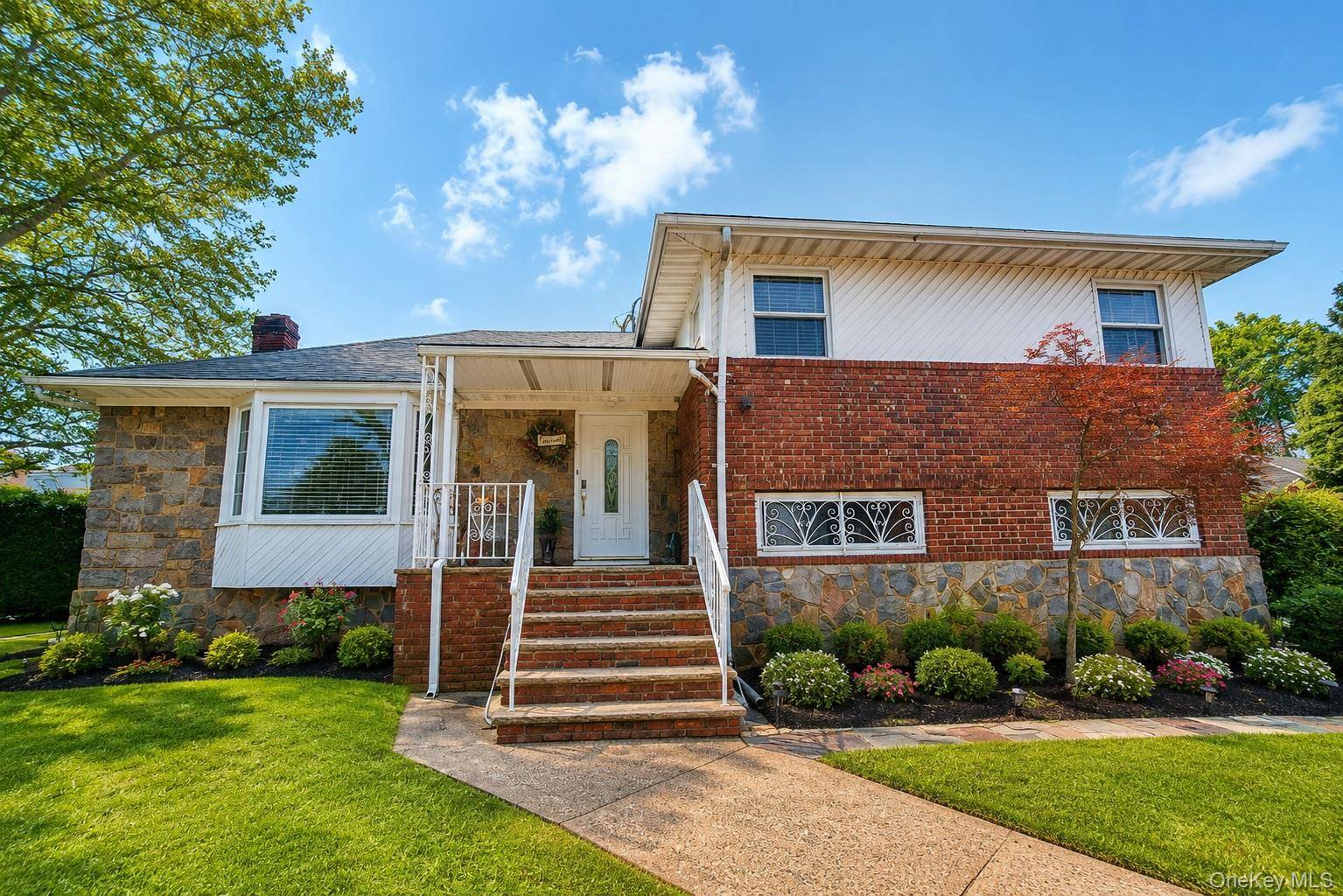 86-34 Francis Lewis BLVD, Holliswood, NY 11432