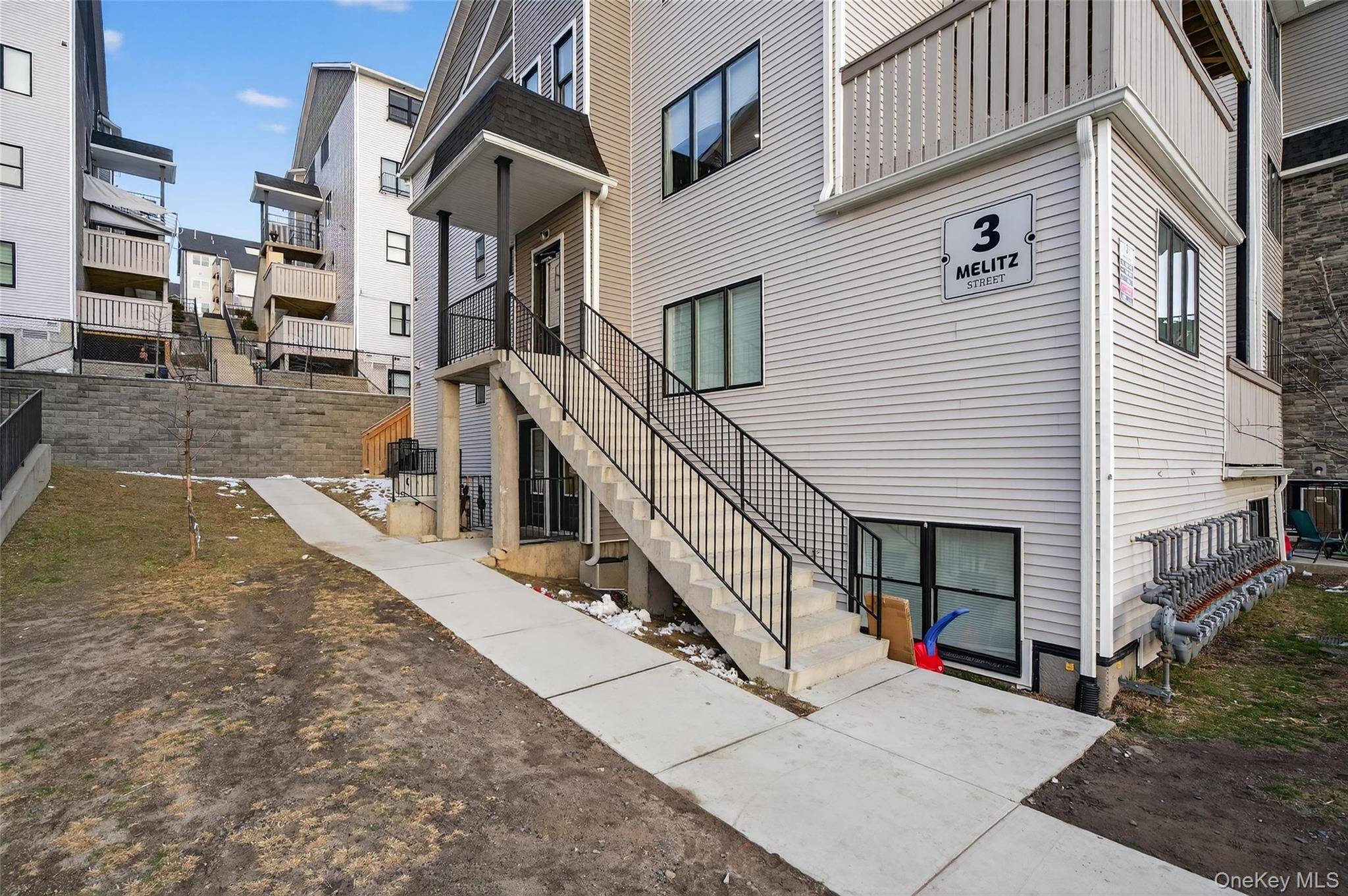 3 melitz #201, Monroe, NY 10950