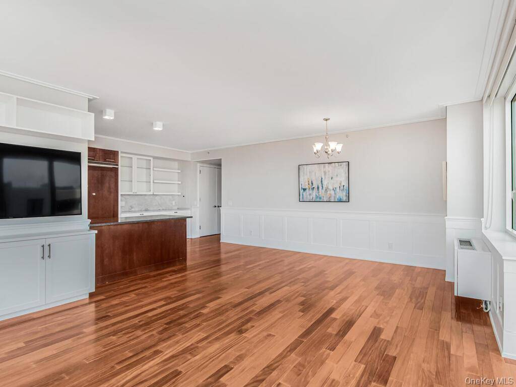 640 W 237th ST #7D, Bronx, NY 10463