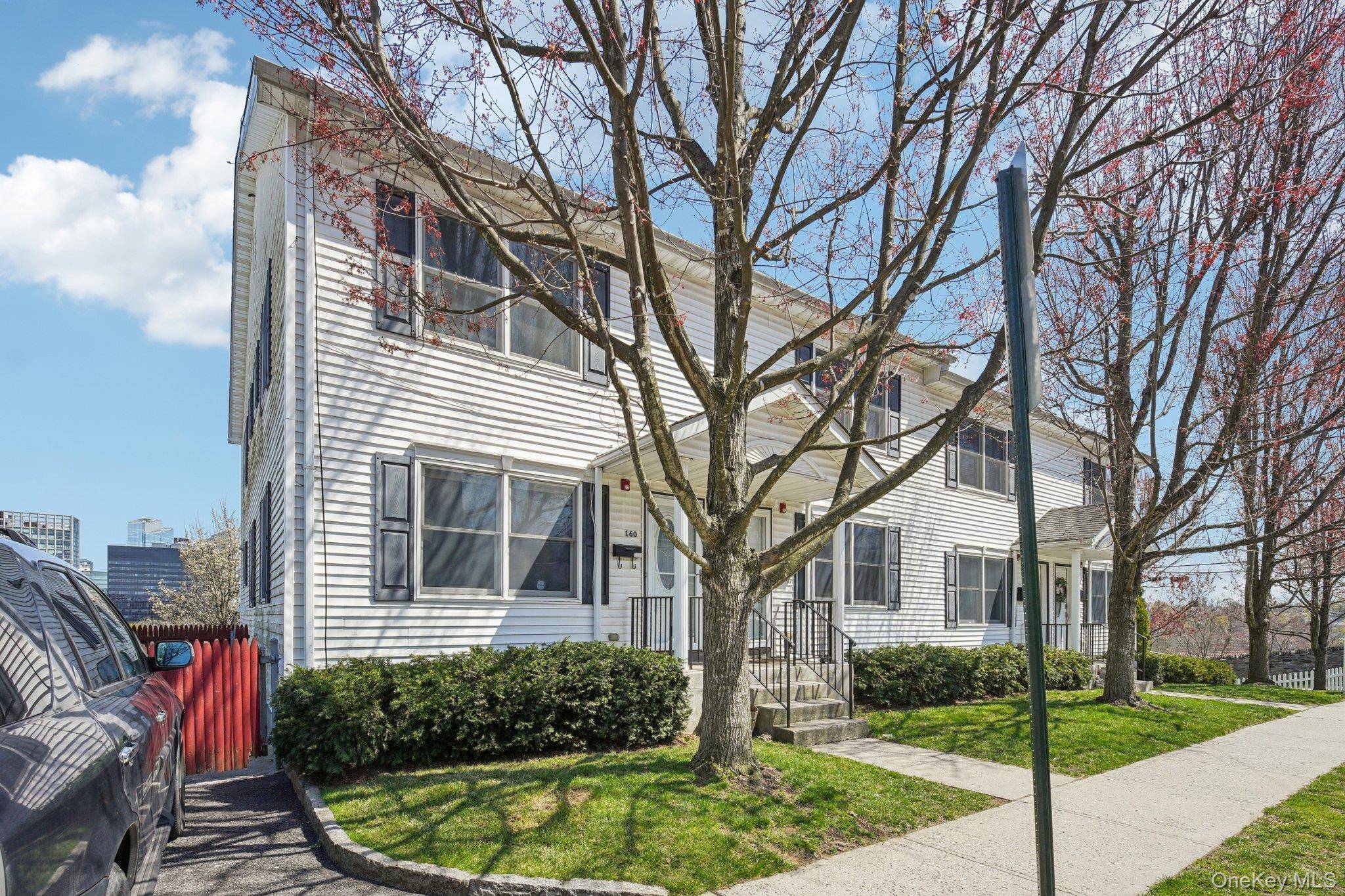 162 Harding AVE, White Plains, NY 10606