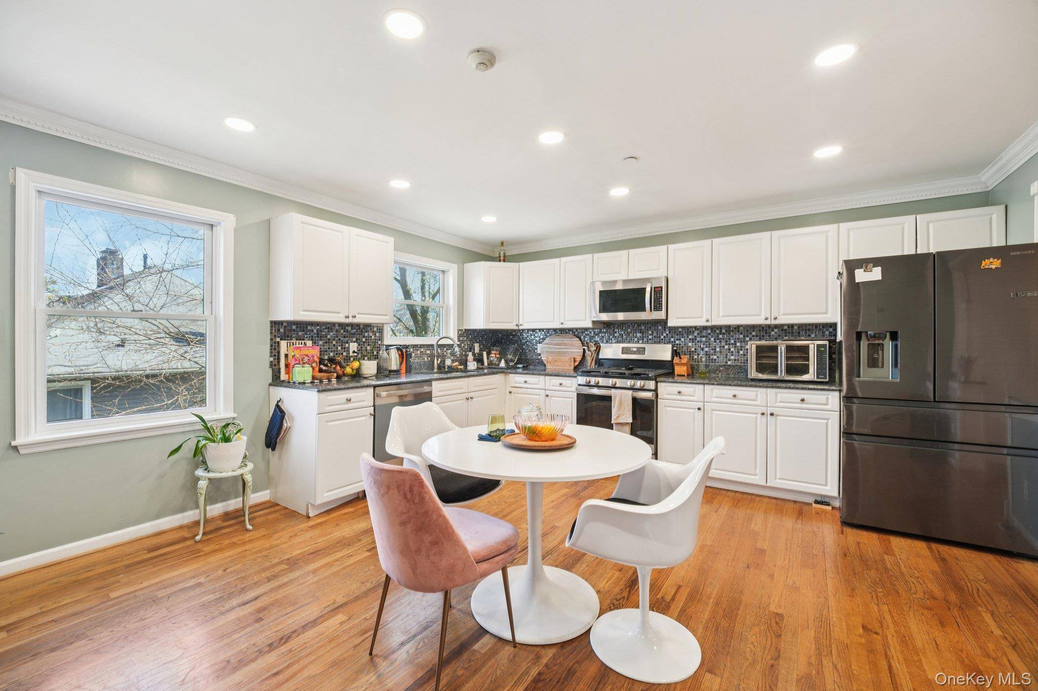 162 Harding AVE, White Plains, NY 10606