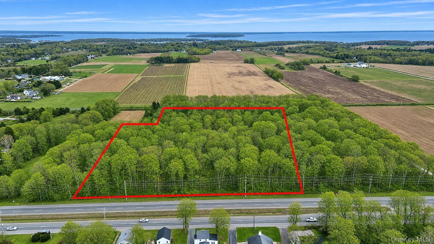 15690 County Road 48, Cutchogue, NY 11935