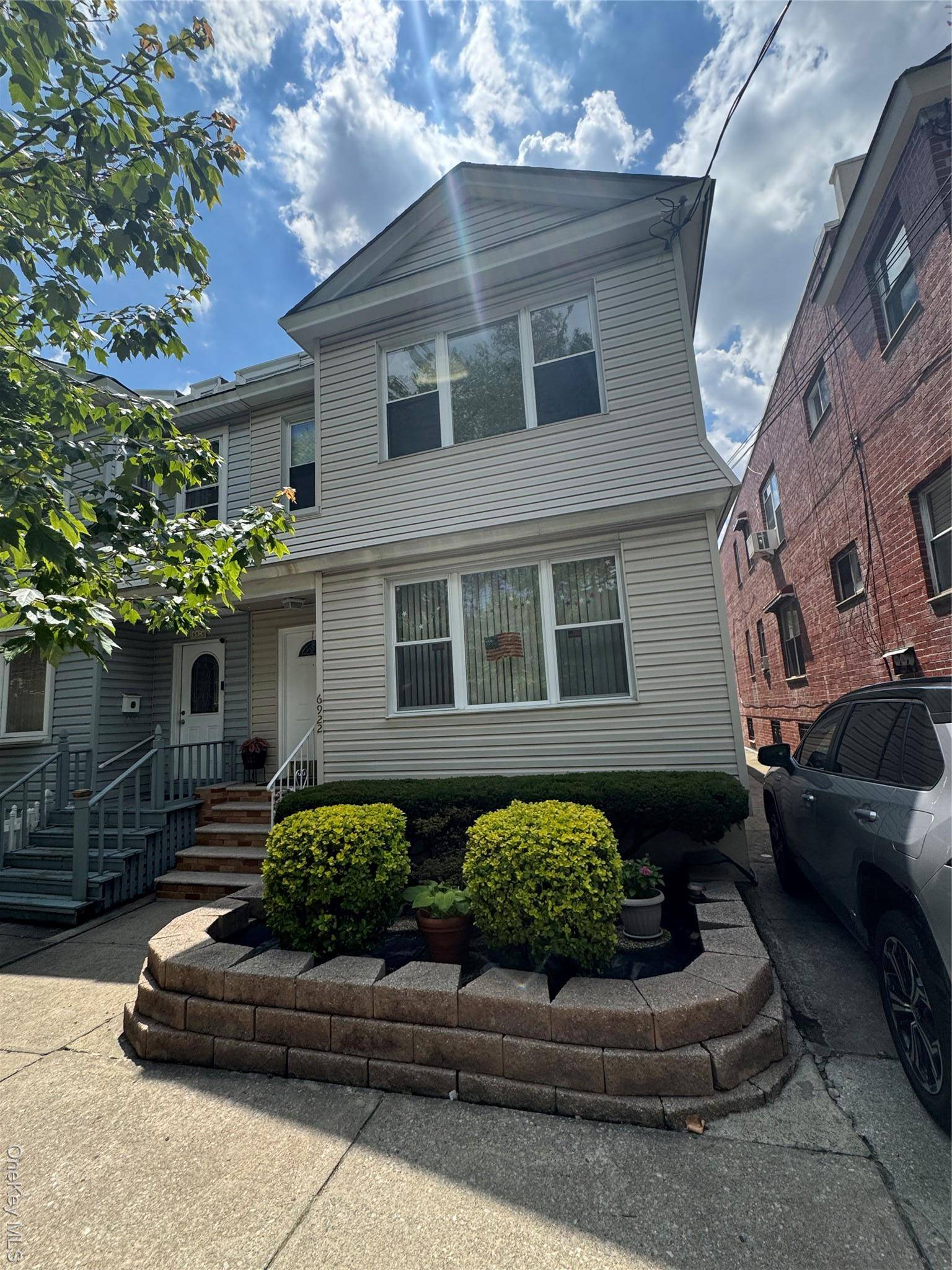 6922 64th PL #1, Ridgewood, NY 11385
