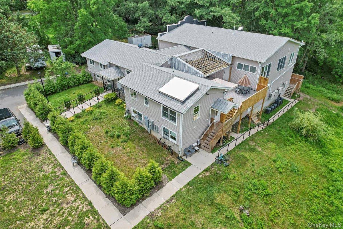 43 Freeland ST, Monroe, NY 10950