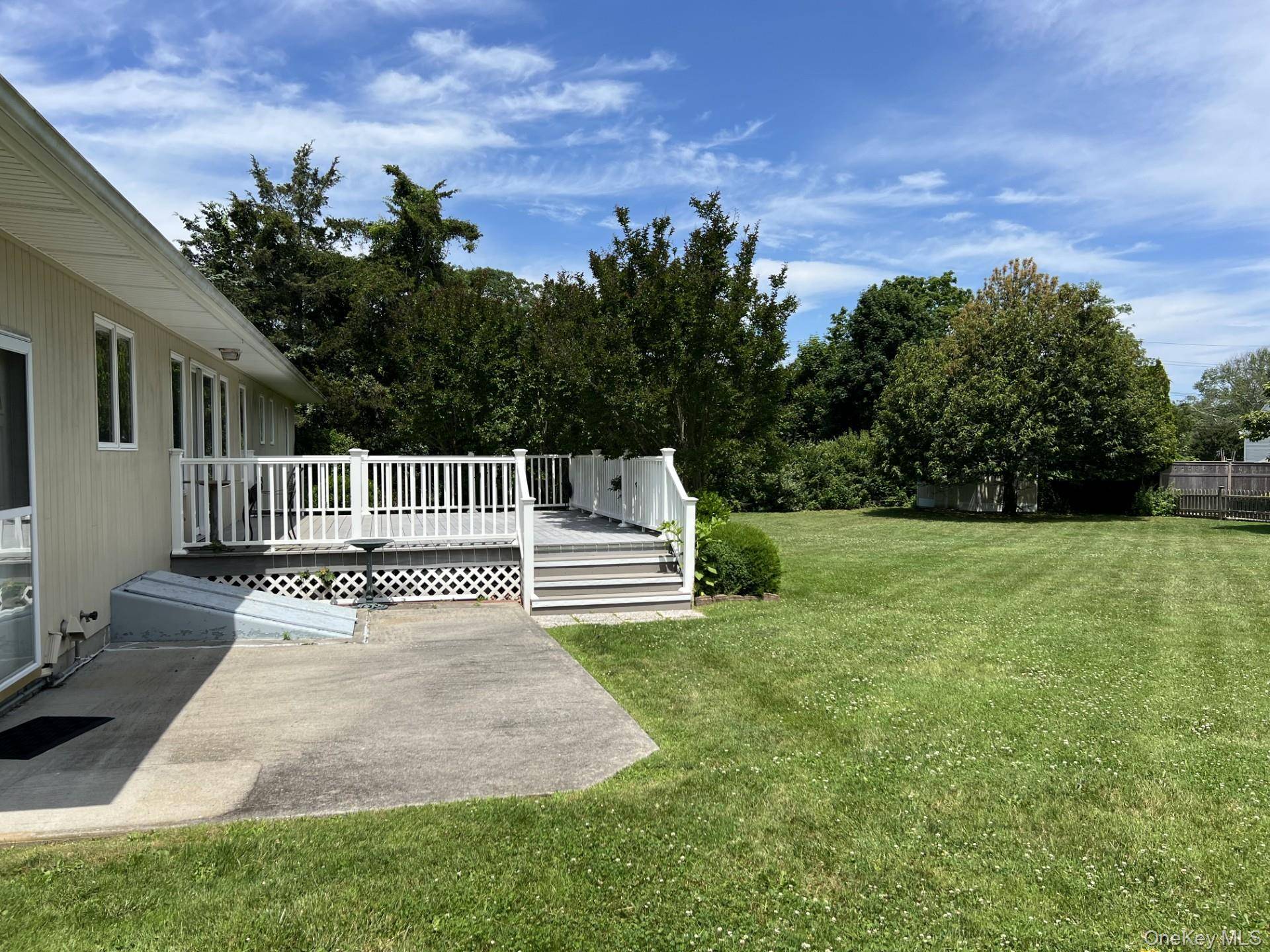 215 Leon RD, Southold, NY 11971