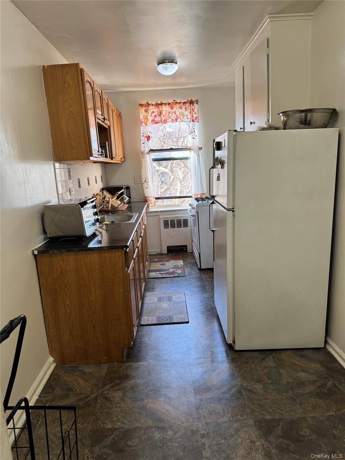 745 E 231st ST #3F, Bronx, NY 10466