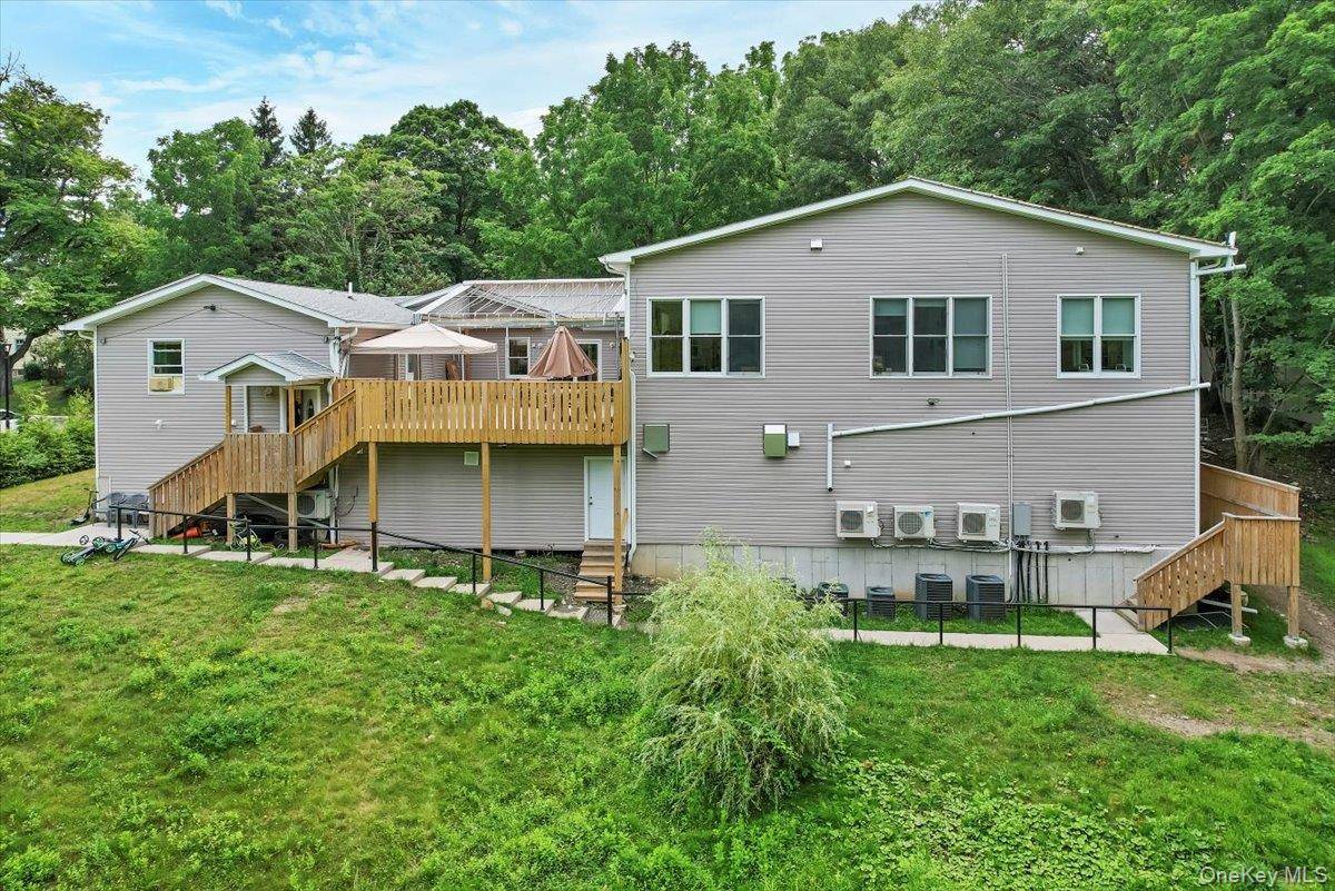 43 Freeland ST, Monroe, NY 10950