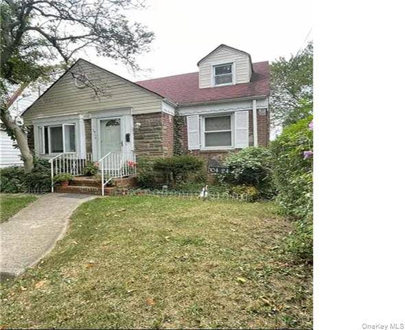 10424 210th ST, Queens Village, NY 11429