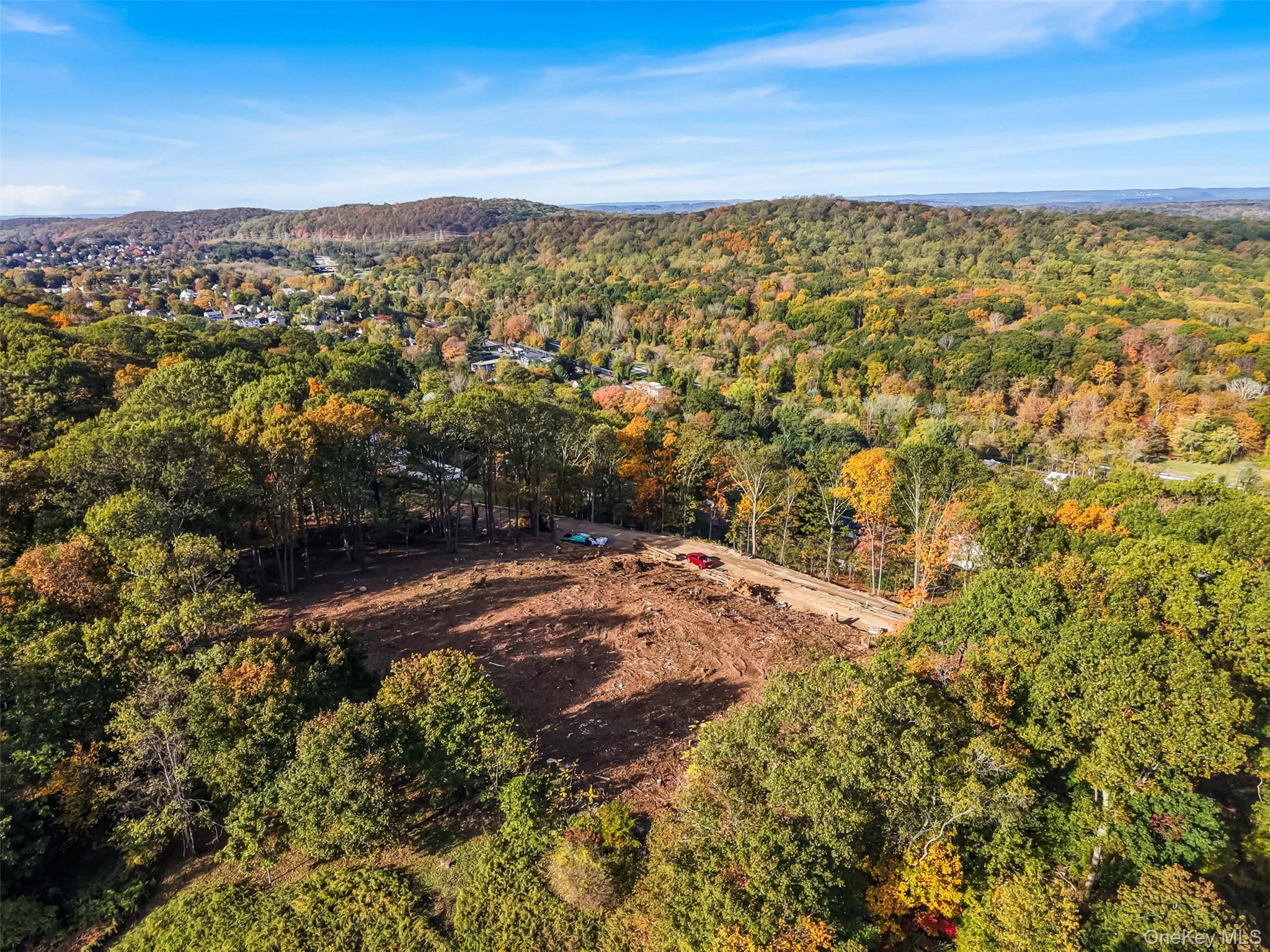 1 Stella Road, Thornwood, NY 10594