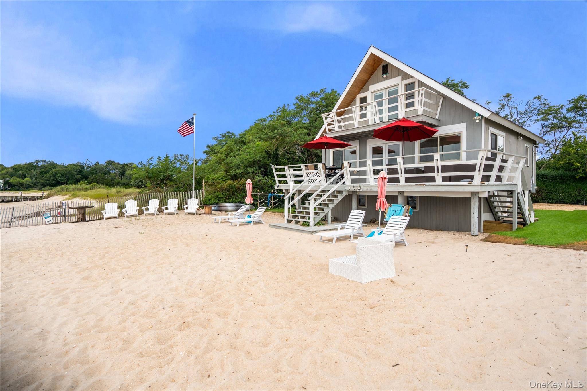 23 Scallop LN, South Jamesport, NY 11970