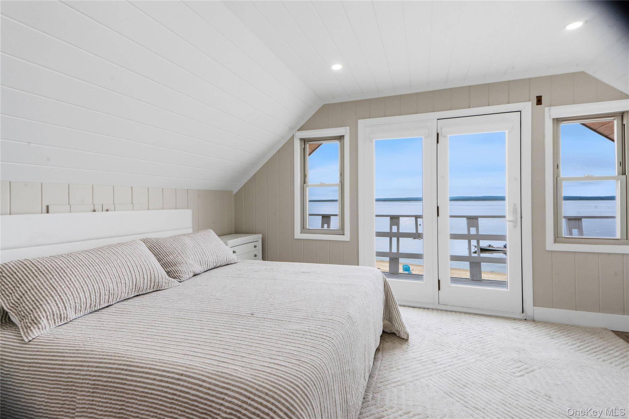 23 Scallop LN, South Jamesport, NY 11970
