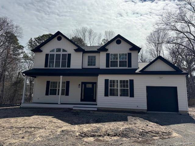 2384 A N/C Walnut AVE, Ronkonkoma, NY 11779