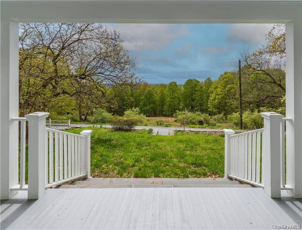 669 Mountain RD, Middletown, NY 10940
