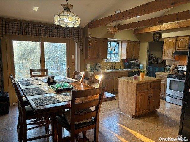 113 Southfield RD, Baiting Hollow, NY 11933