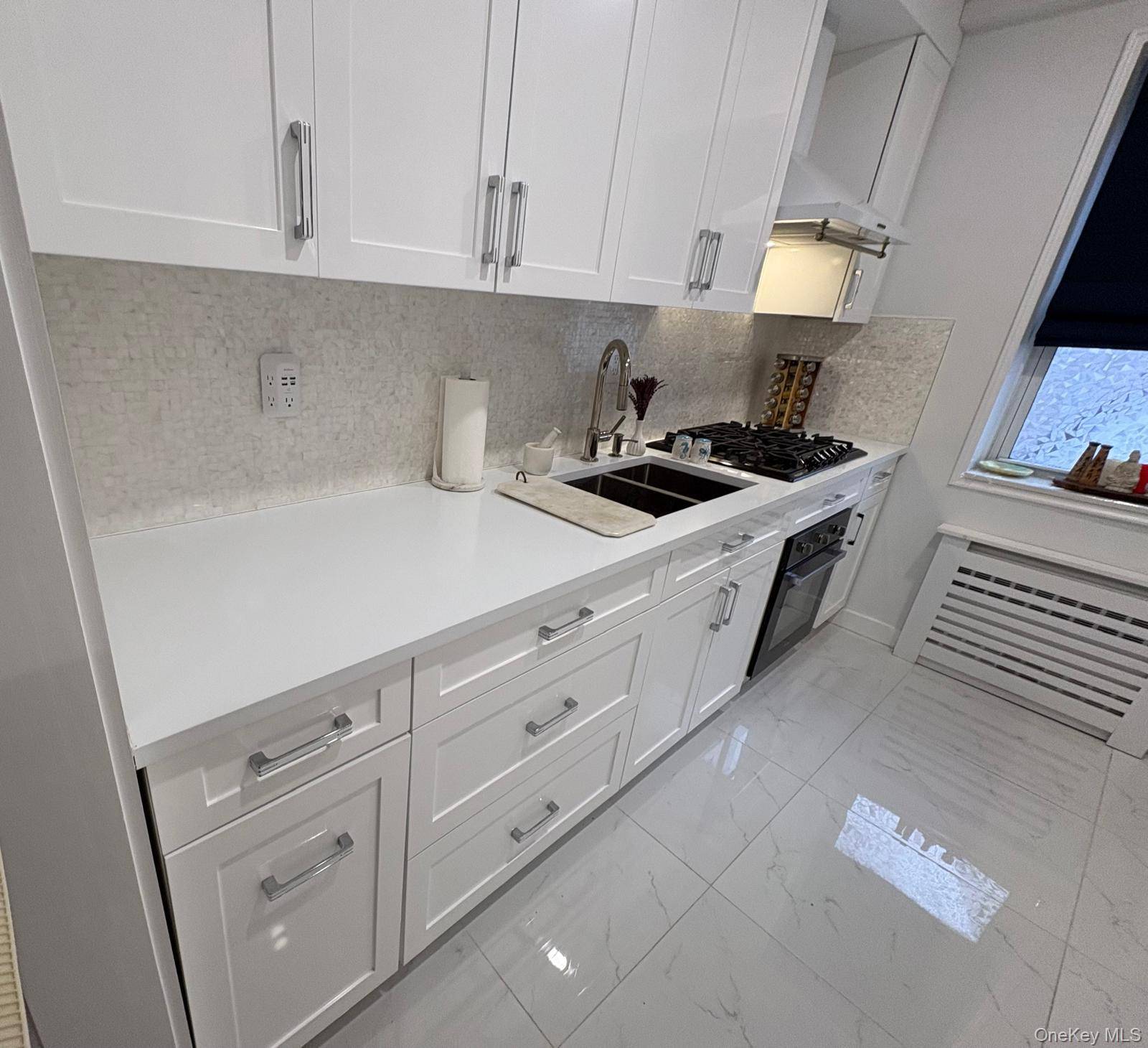 4 Sadore #1R, Yonkers, NY 10710