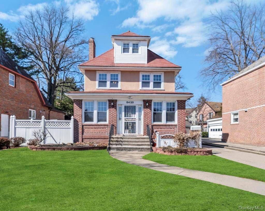 8420 Charlecote RDG, Jamaica, NY 11432