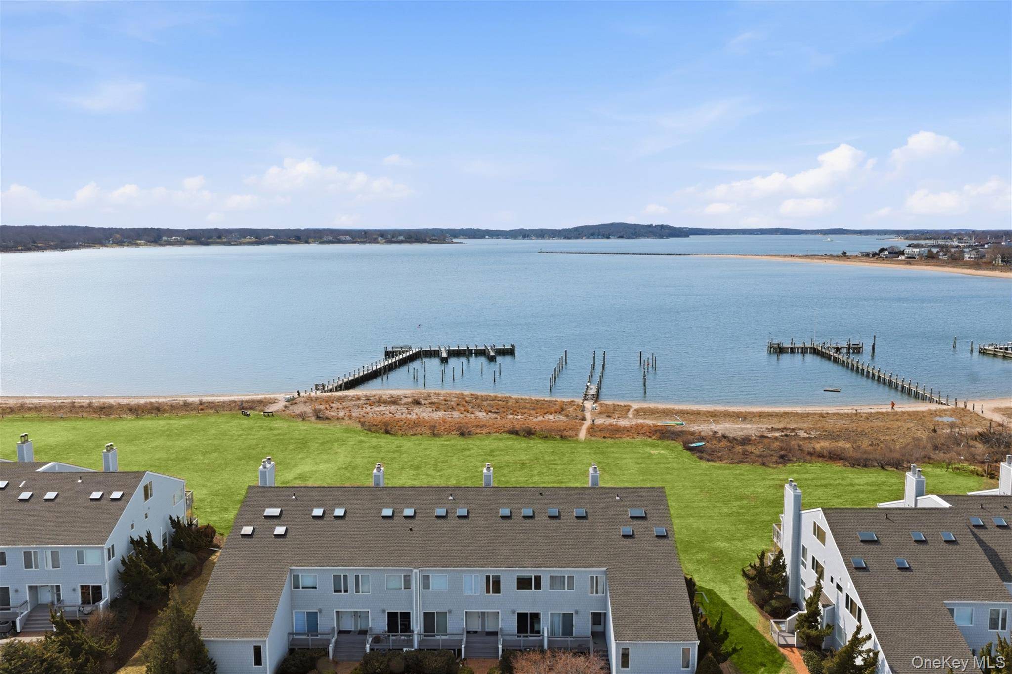 2460 Shipyard LN #5G2, East Marion, NY 11939