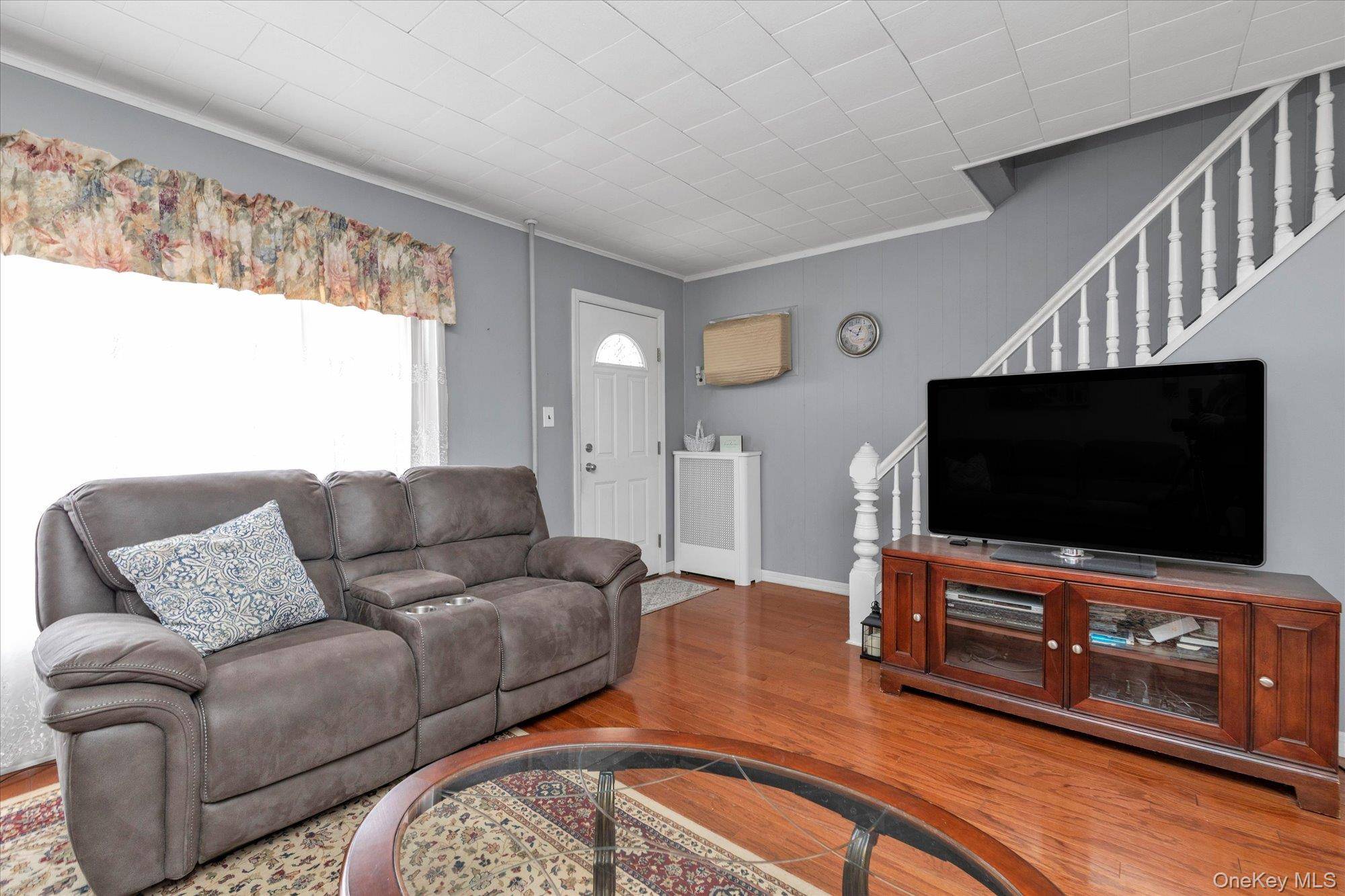 87-49 110th ST, Richmond Hill, NY 11418