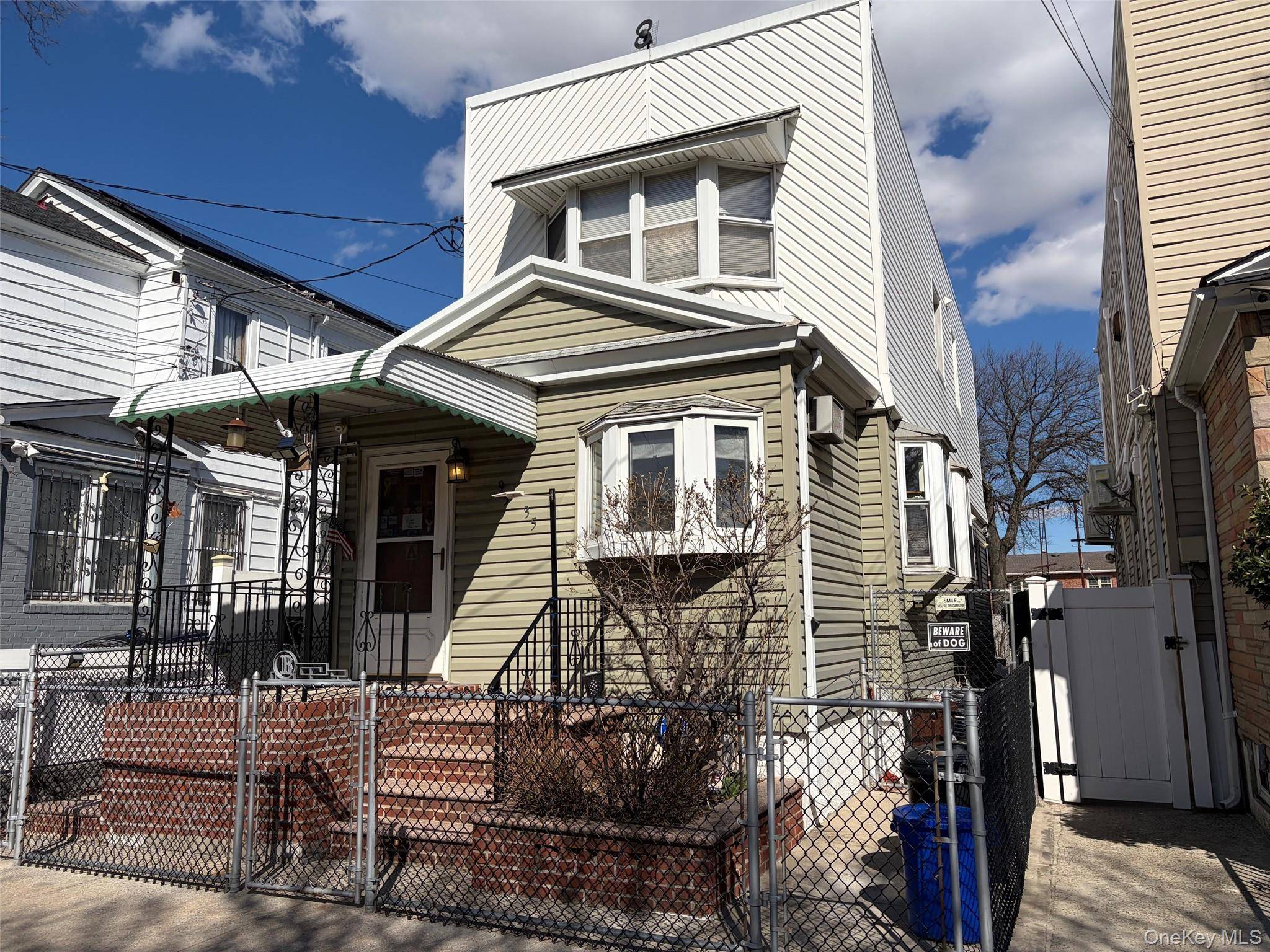 9535 94th ST, Ozone Park, NY 11416
