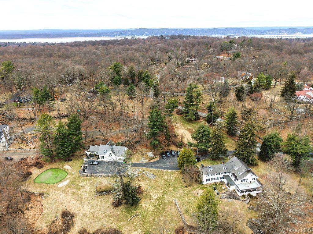 255 Mountain RD, Irvington, NY 10533