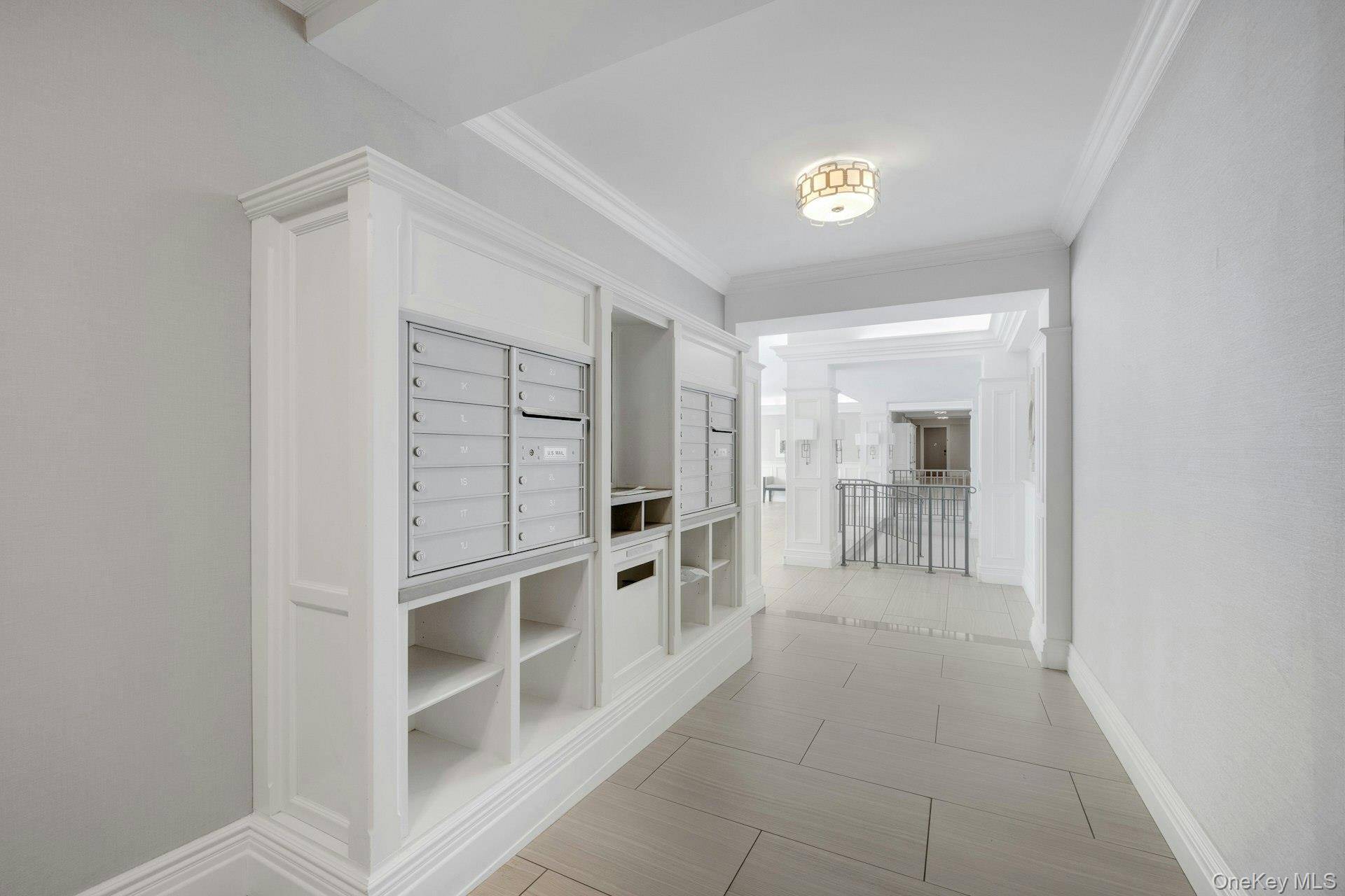 1 Stoneleigh PLZ #1T, Bronxville, NY 10708