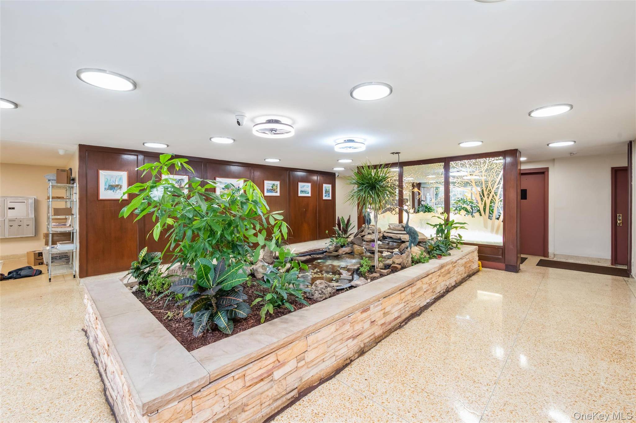 110 Brooklyn AVE #3Z, Freeport, NY 11520