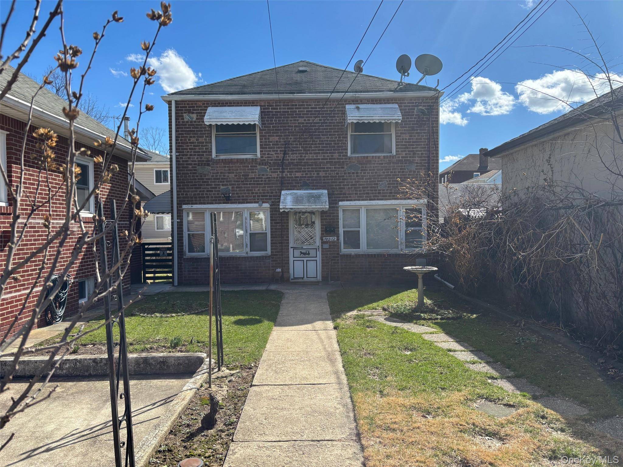 12212 6th AVE, College Point, NY 11356