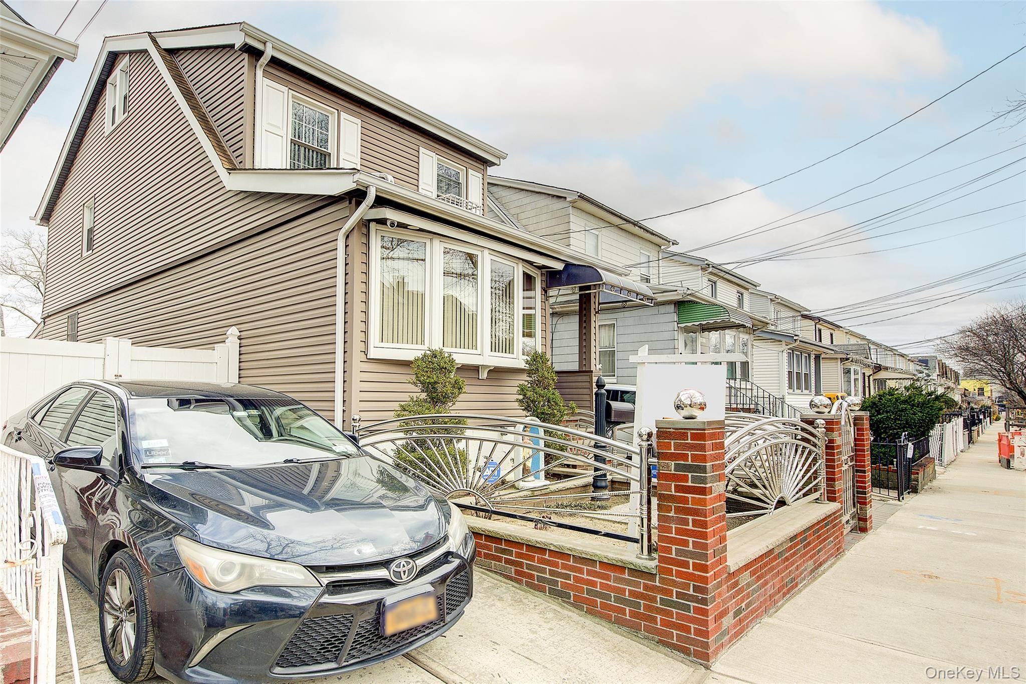 9031 180th ST, Jamaica, NY 11432