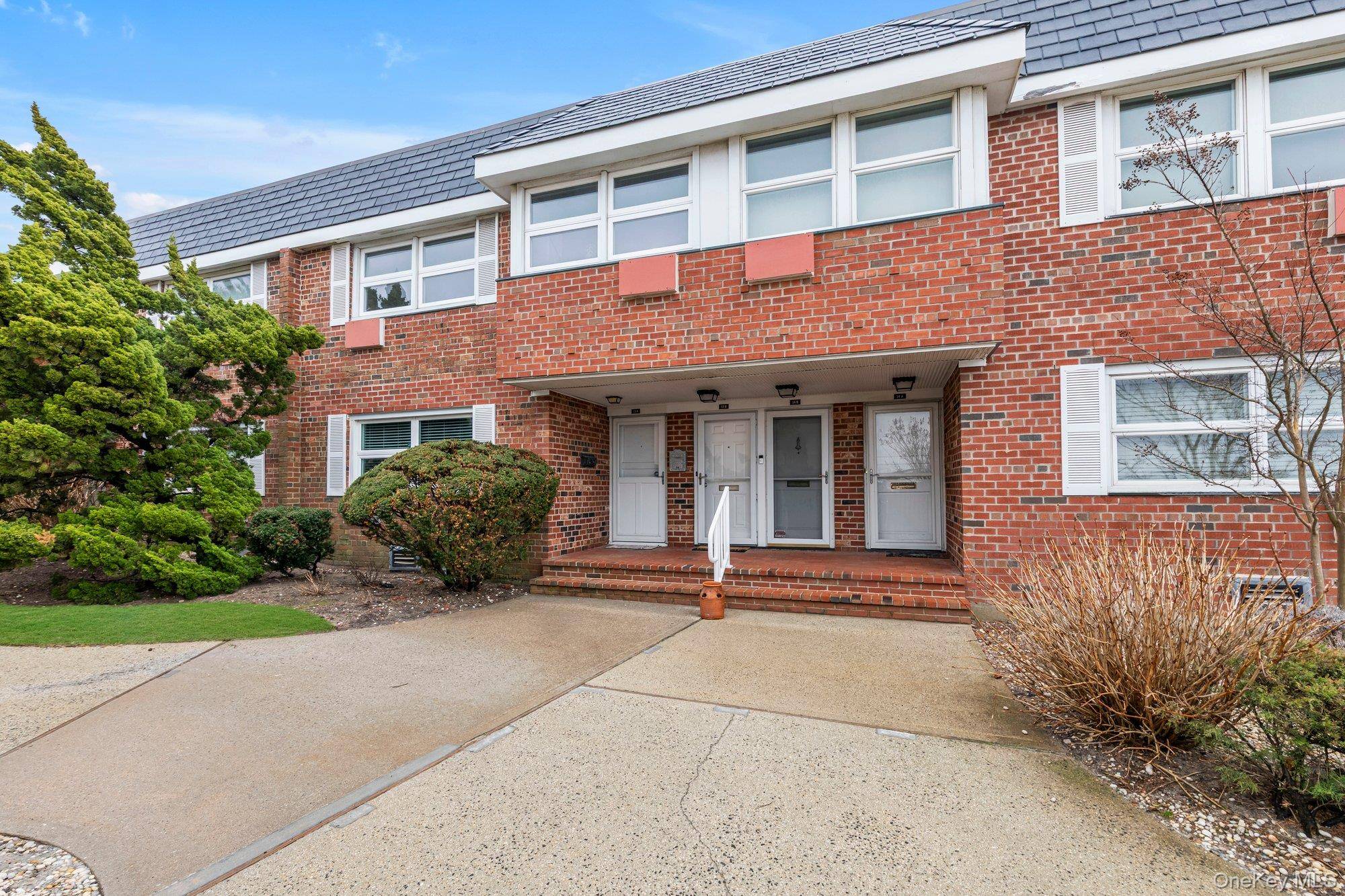 750 Lido BLVD #13B, Lido Beach, NY 11561