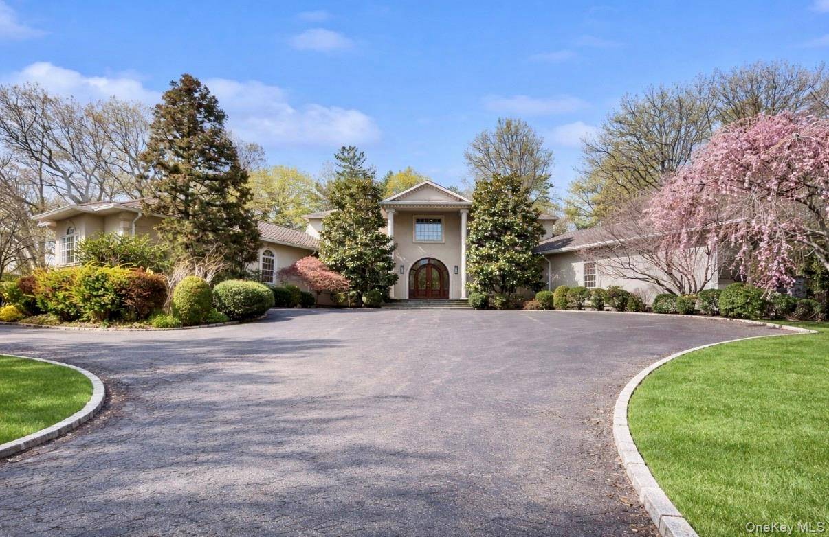 406 Duck Pond, Locust Valley, NY 11560