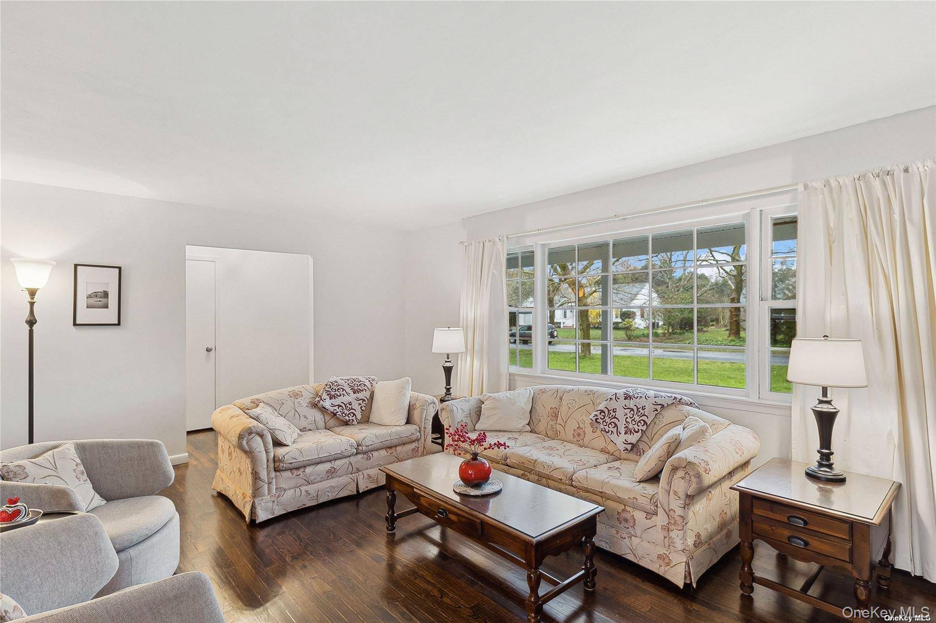 990 Three Waters LN, Orient, NY 11957