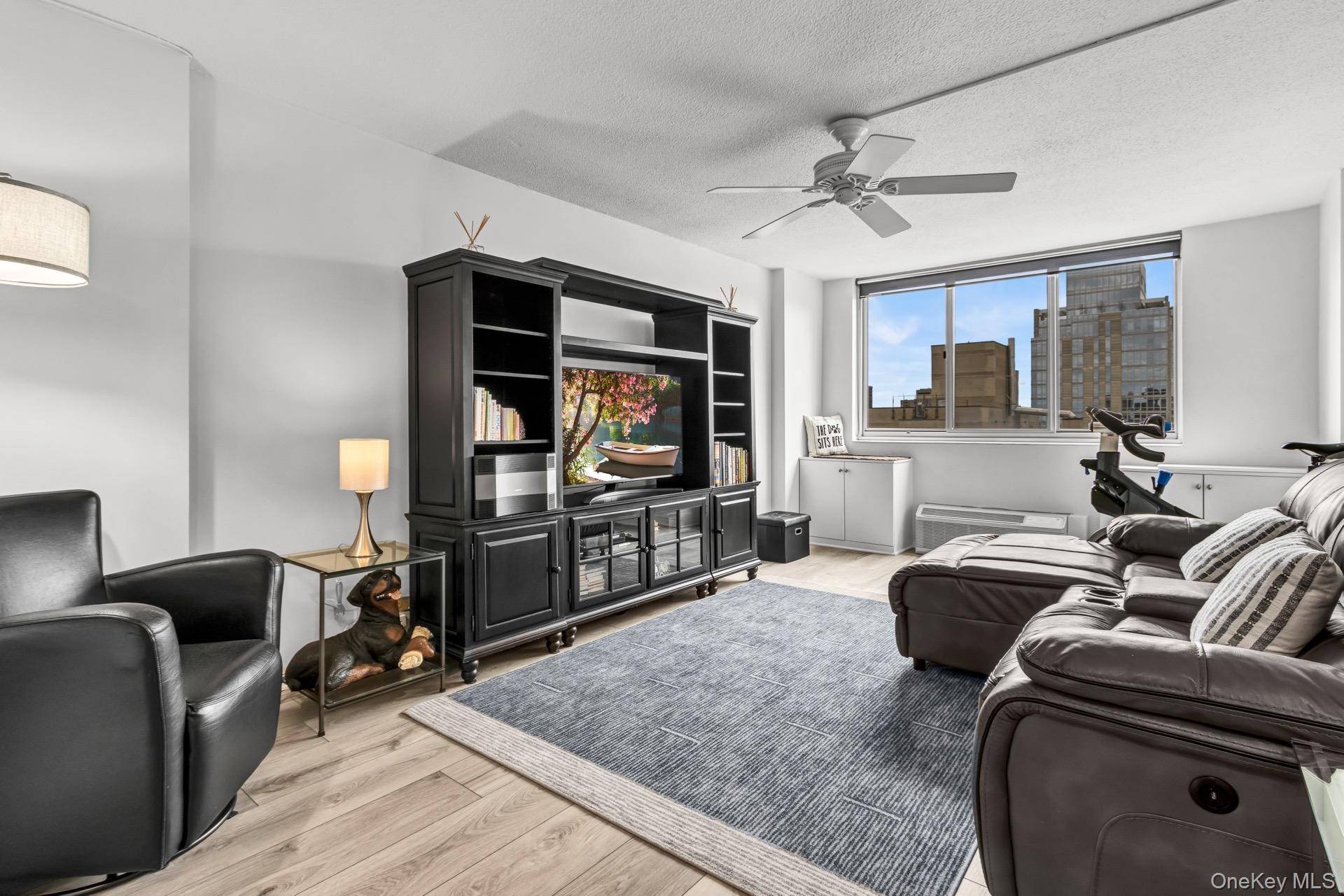 345 E 93rd ST #32G, New York (manhattan), NY 10128