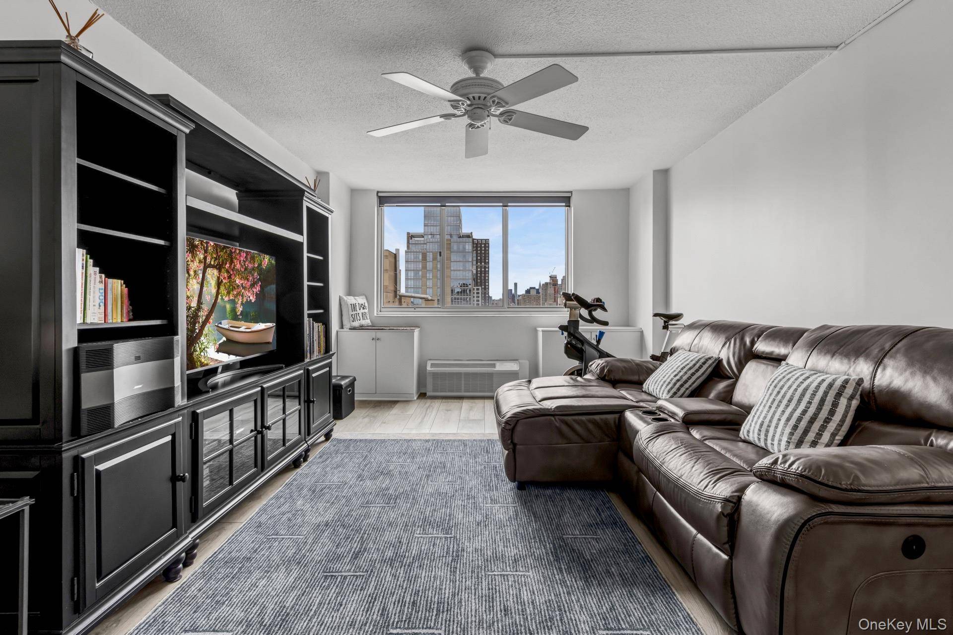 345 E 93rd ST #32G, New York (manhattan), NY 10128