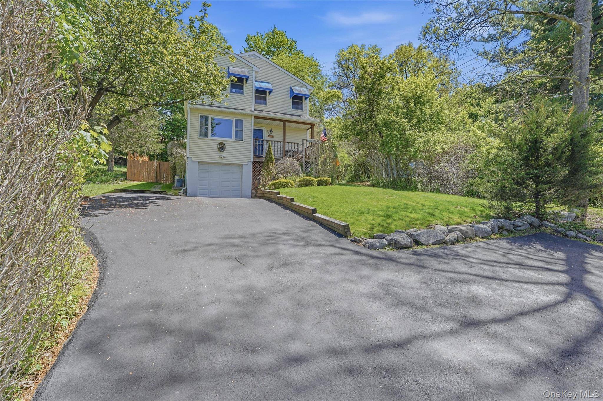 324 Walnut AVE, New Windsor, NY 12553