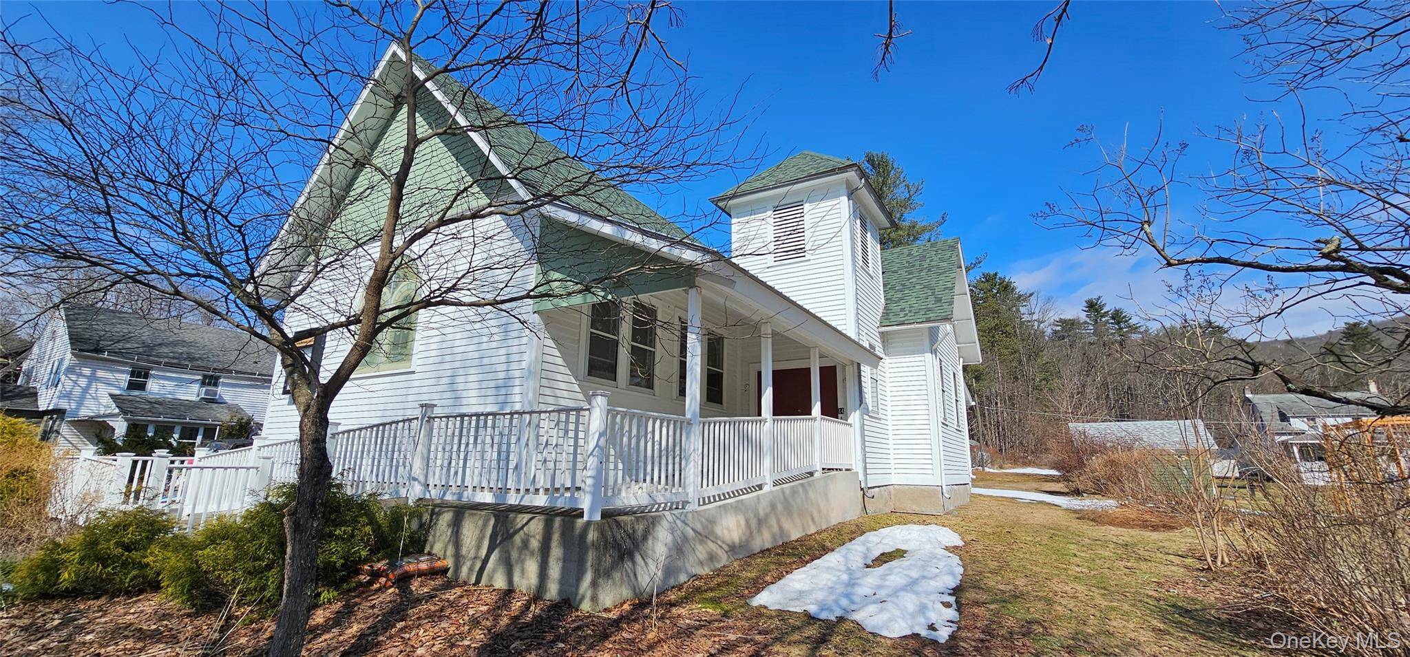 14 Hankins Church ST, Hankins, NY 12741