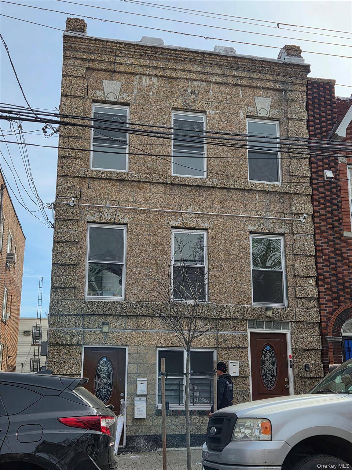 10418 46th AVE, Corona, NY 11368