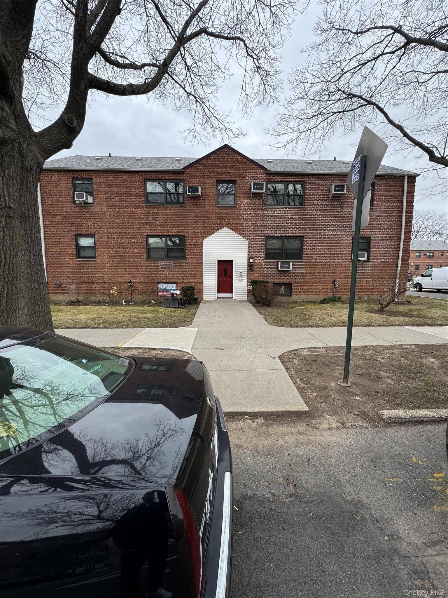 155-25 79 ST #4, Howard Beach, NY 11414