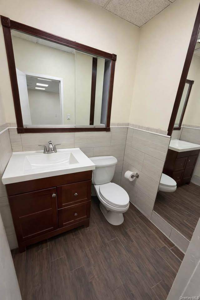 7909 Roosevelt AVE, Jackson Heights, NY 11372