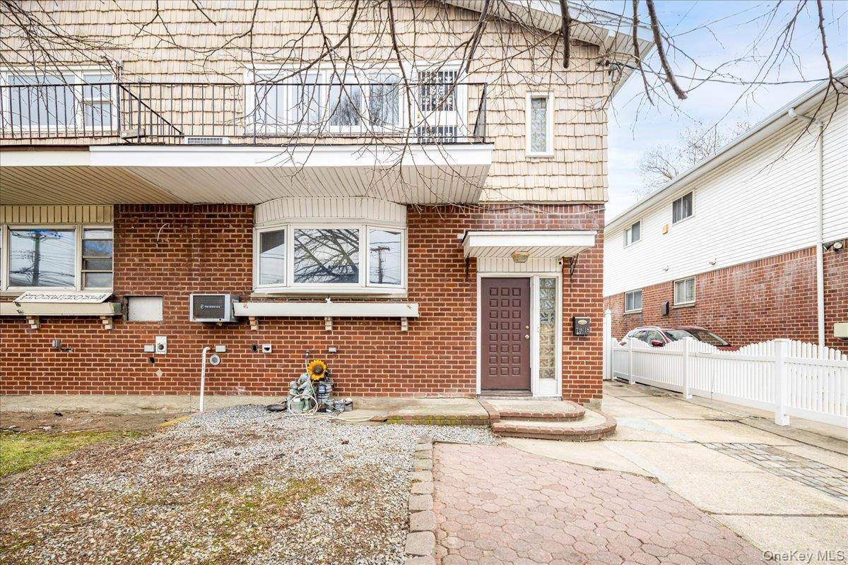 7918 149th AVE, Howard Beach, NY 11414