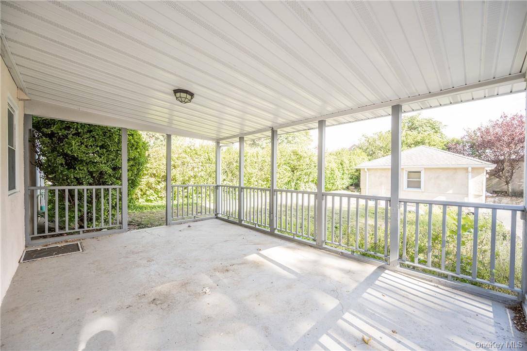 27 New ST, Eastchester, NY 10709