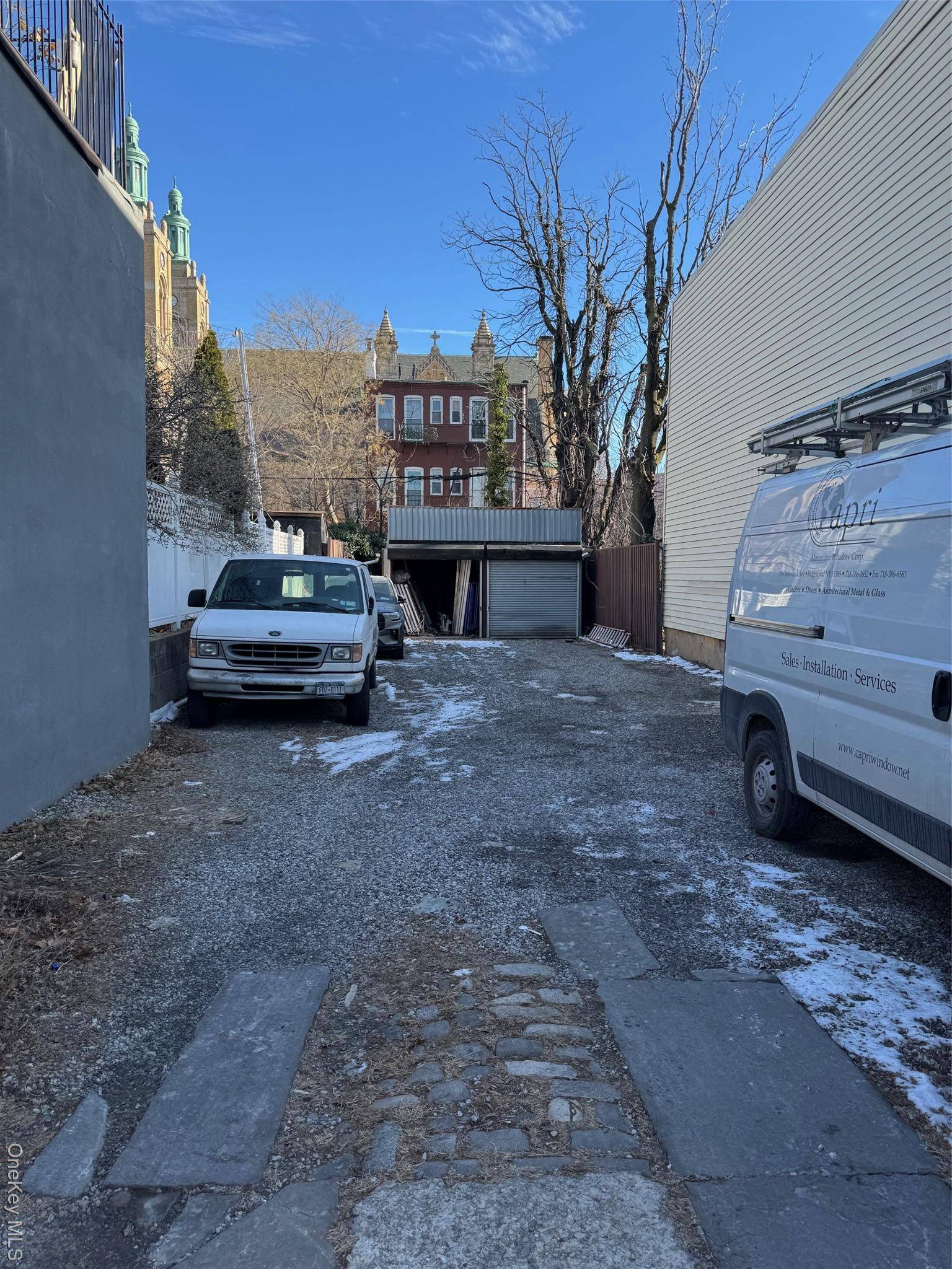 1822 Dekalb AVE, Ridgewood, NY 11385