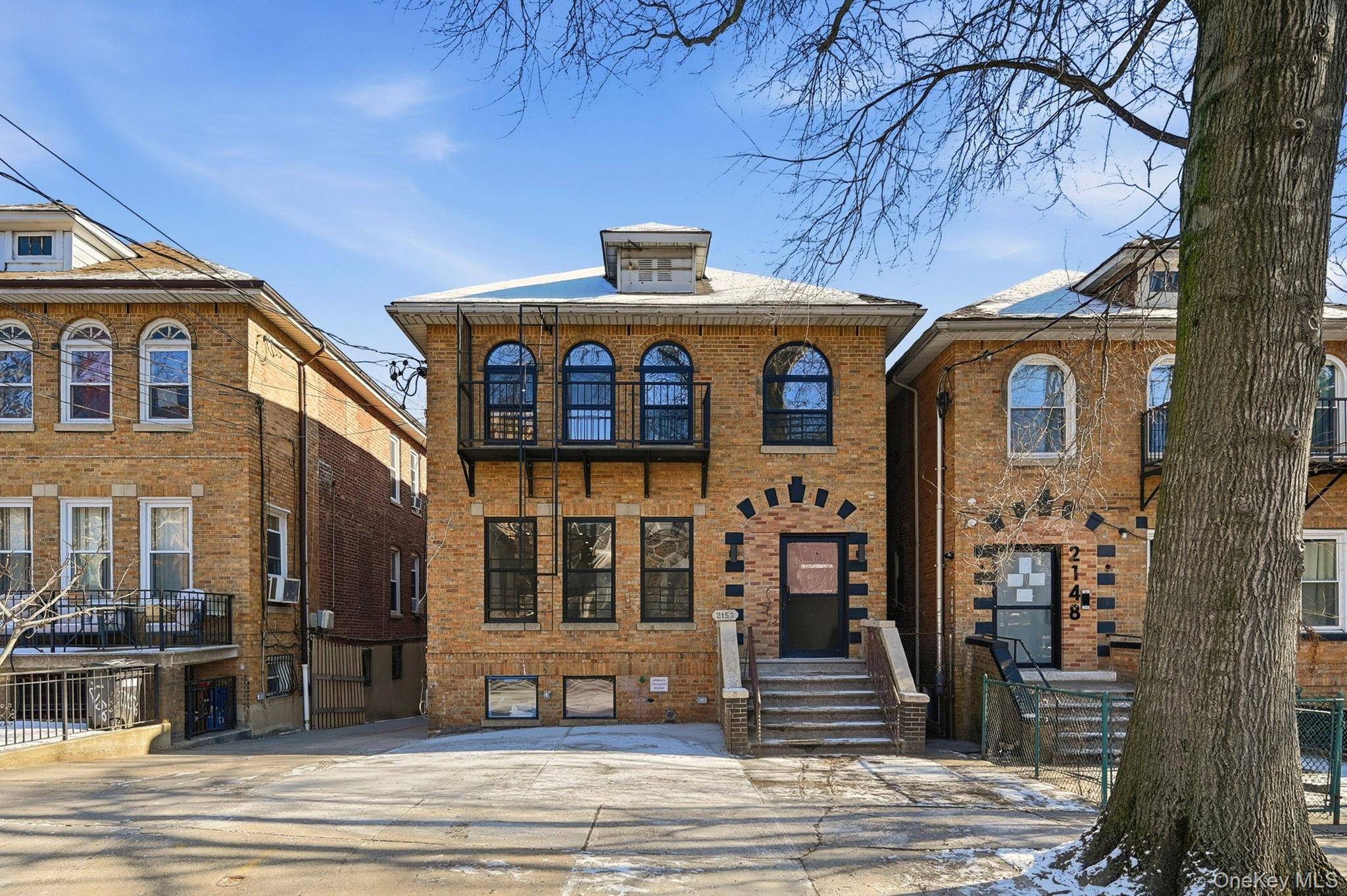 2152 Muliner AVE, Bronx, NY 10462