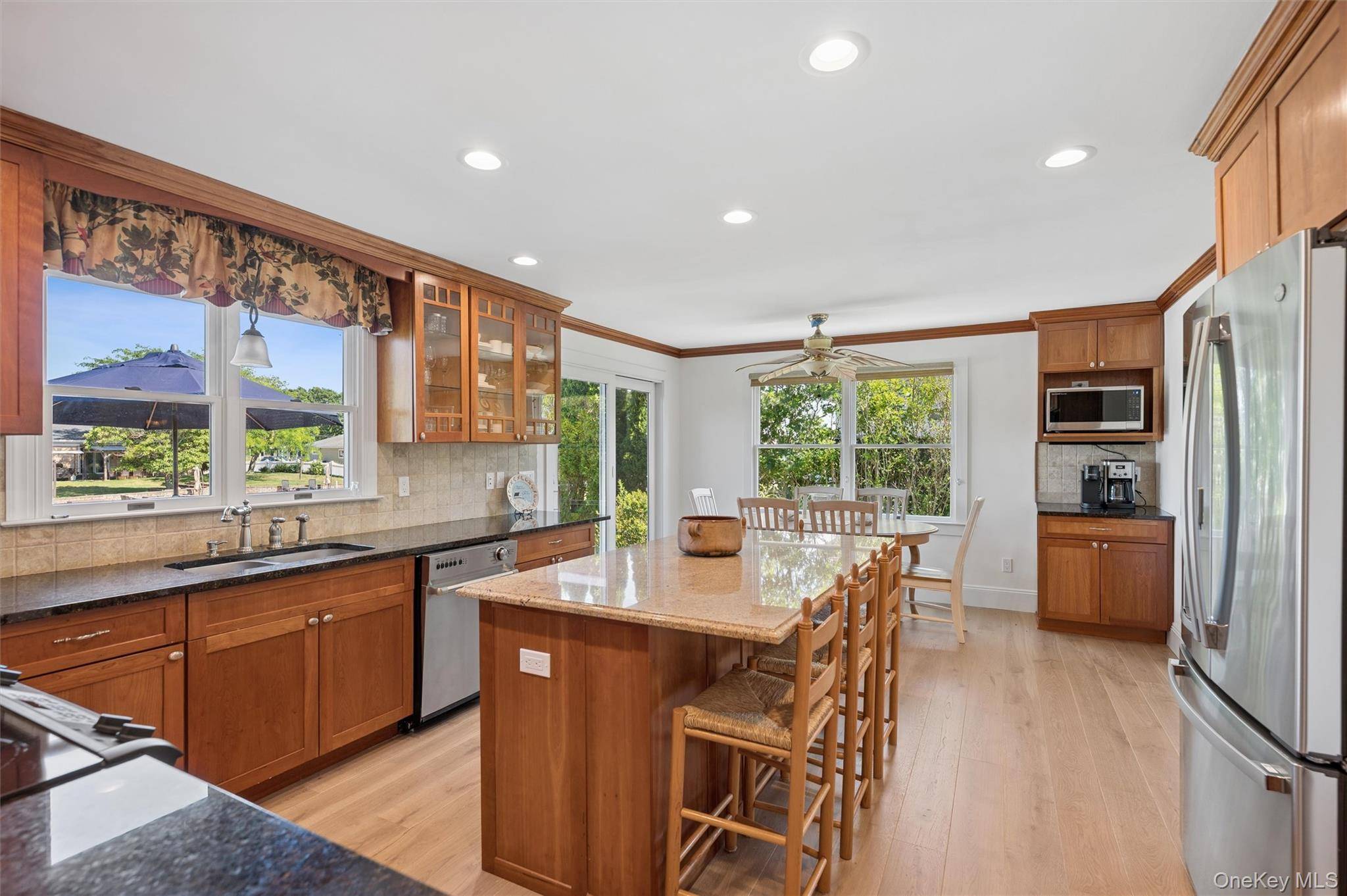 23 Whiting RD, East Quogue, NY 11942