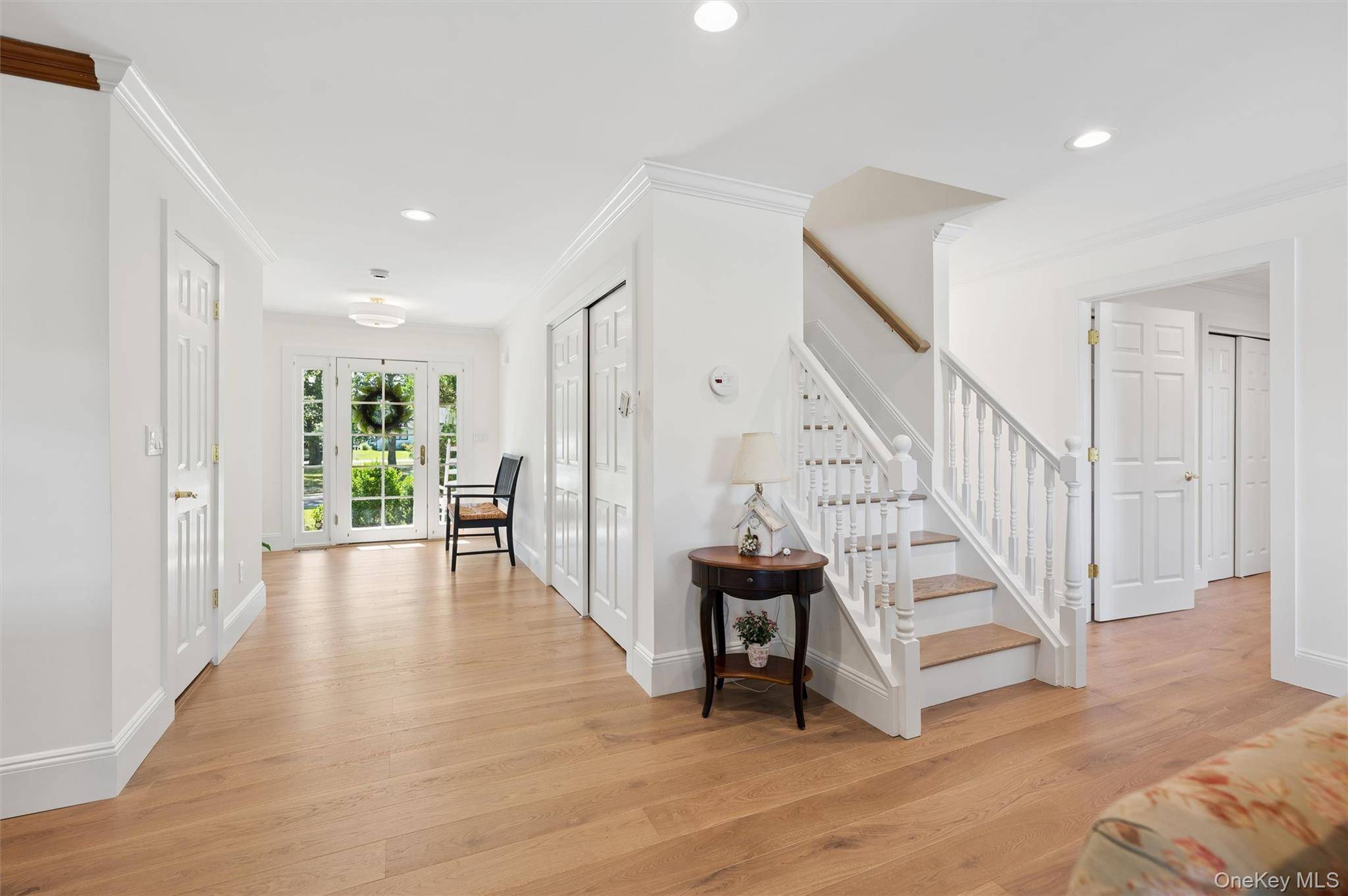 23 Whiting RD, East Quogue, NY 11942
