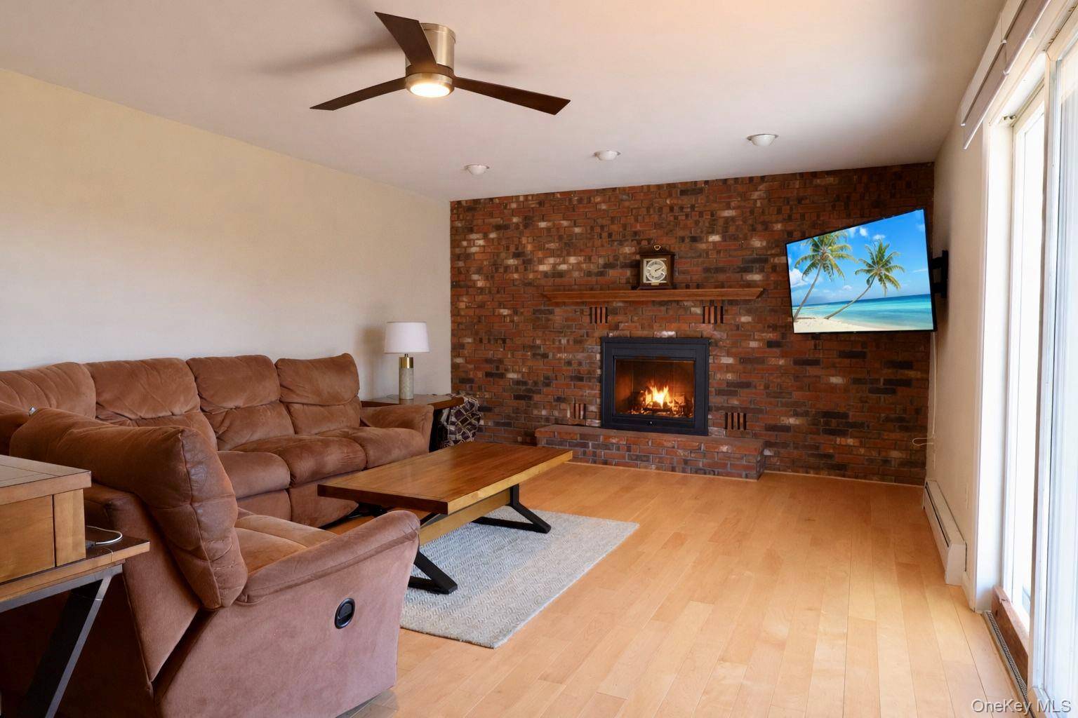 20 Day RD, Campbell Hall, NY 10916