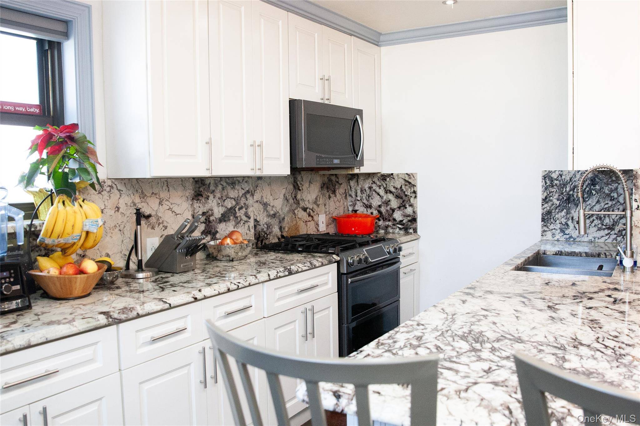 199-18 16th AVE #2-5, Whitestone, NY 11357