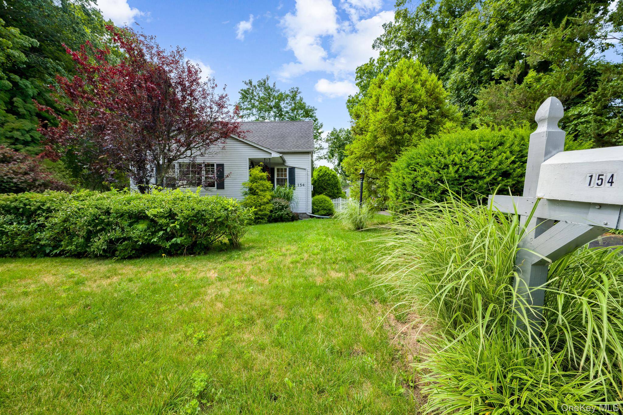 154 Cedar RD, Mastic Beach, NY 11951